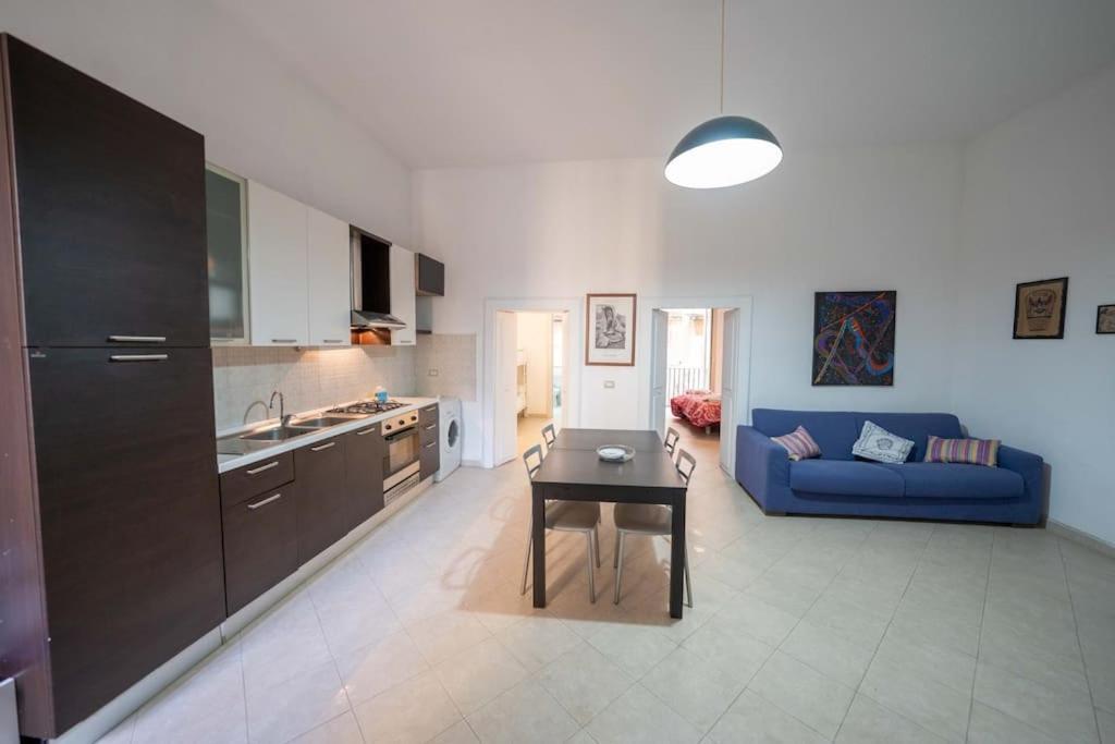 Pazzariello House By Dimorra Apartment เนเปิลส์ ภายนอก รูปภาพ
